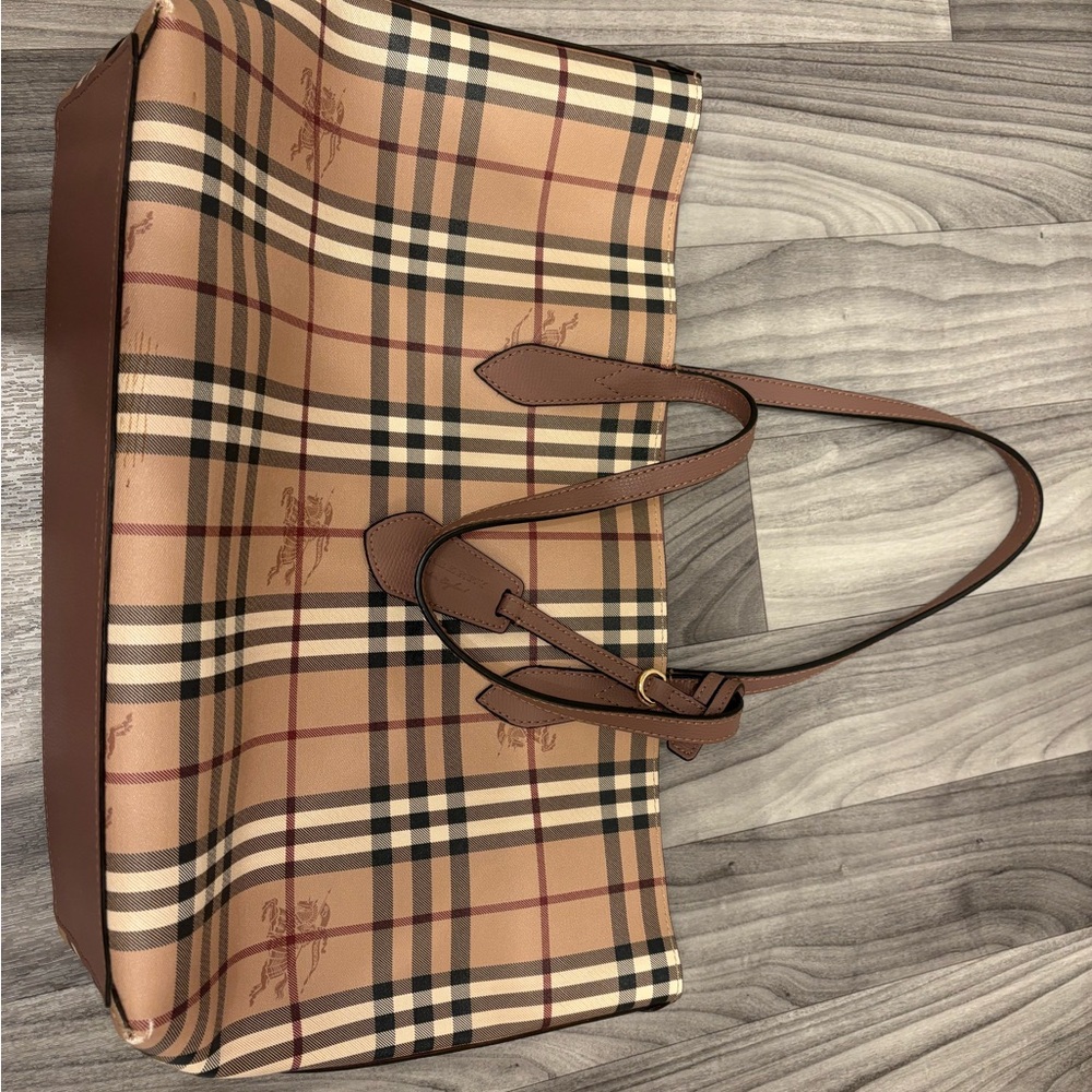 Burberry Beige and Black Checkered Tote - Picture 5 of 7